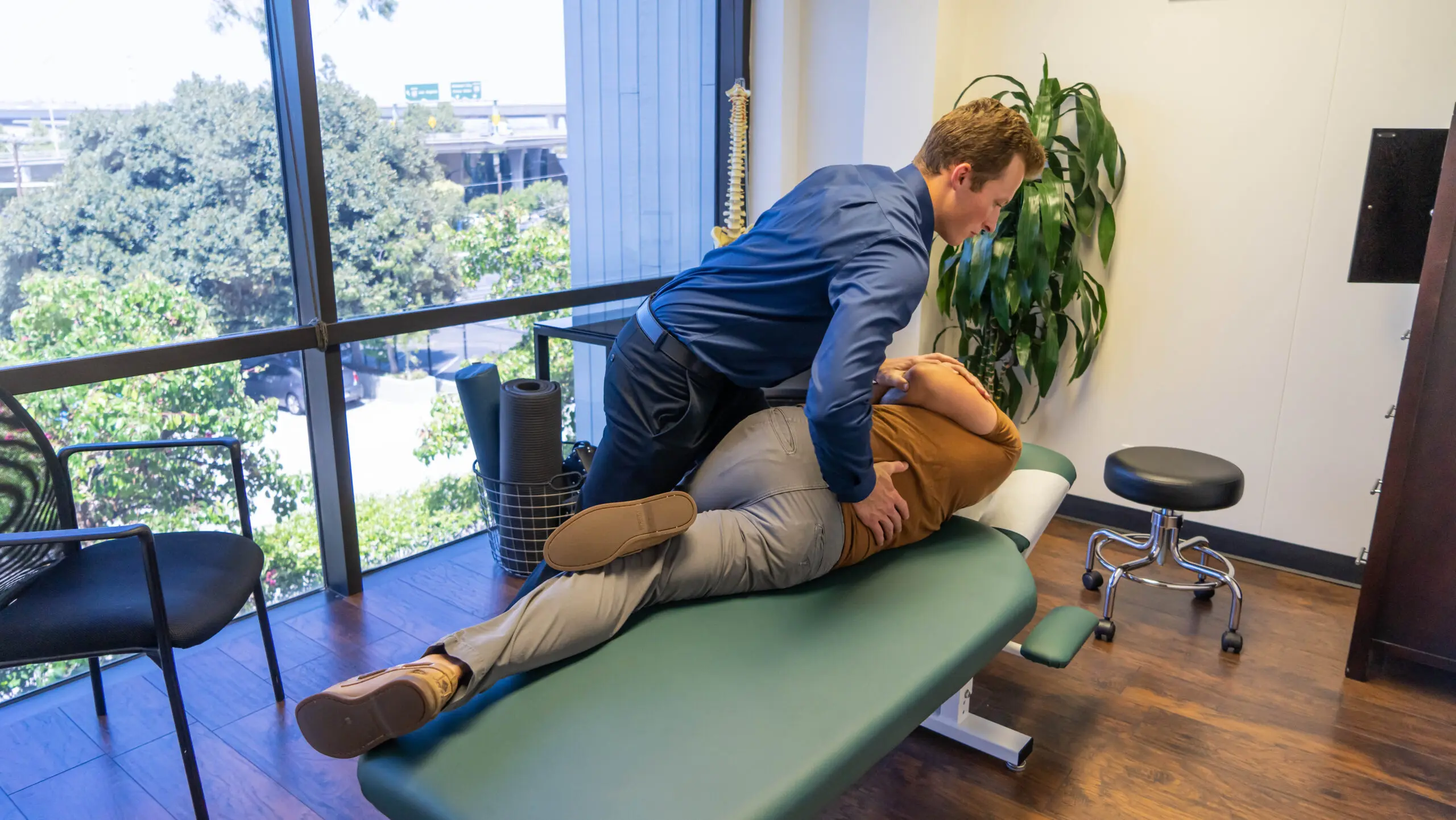 Chiropractor for sciatica pain relief San Diego